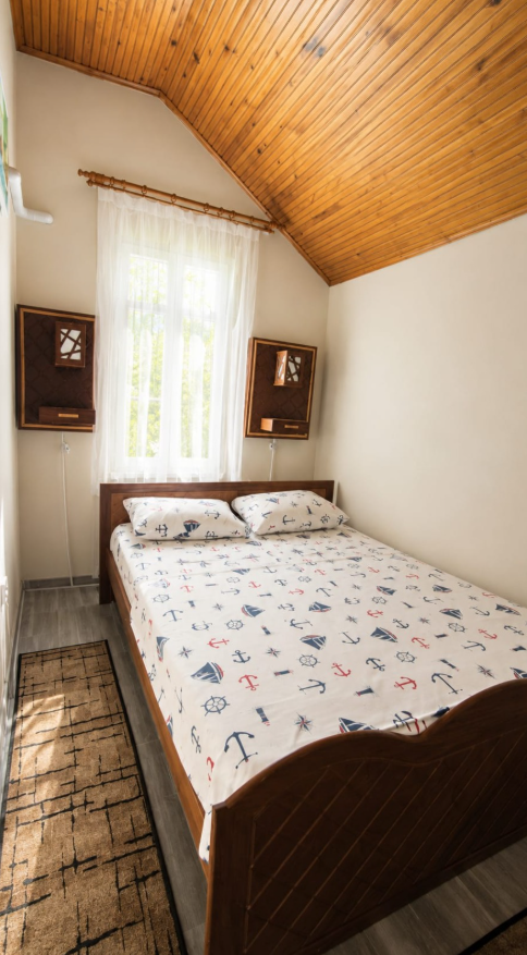 Birleşmiş Apart Üst Kat 3